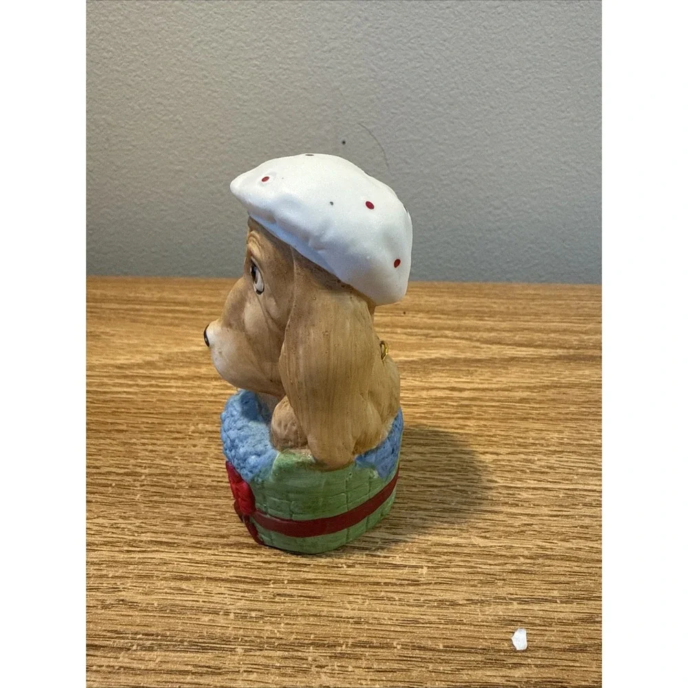 Vintage Jasco 1980 Critter Bells Basset Hound Bath Time Bubbles Hat Bisque Porcl
